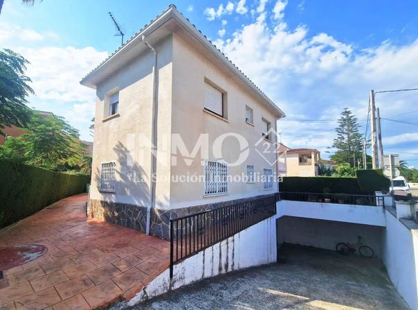Cambrils, Catalonia 43850