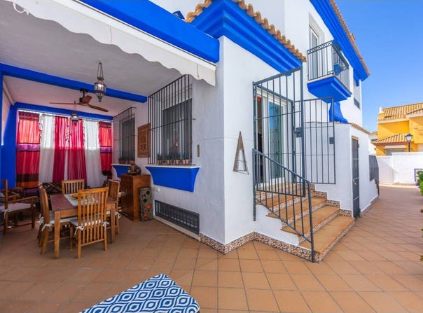 Tarifa, Andalusia 11380