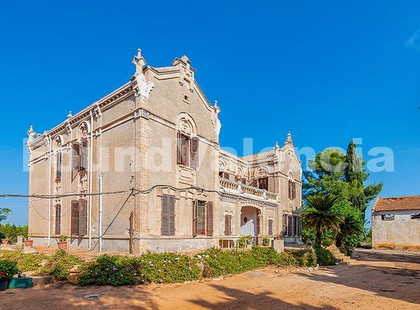 Valencia, Valencian Community