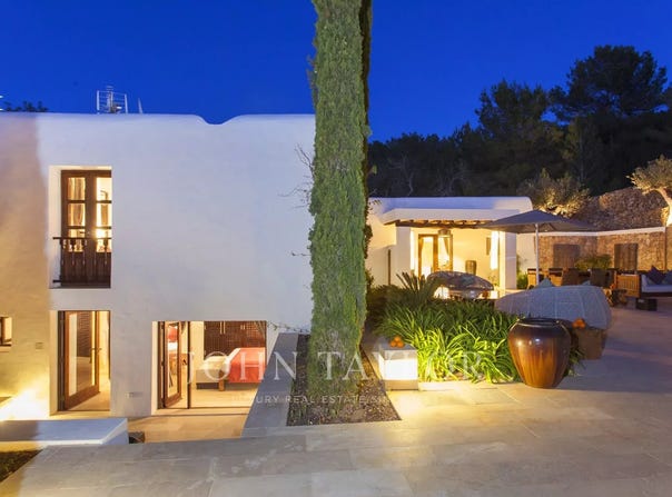 Sant Carles de Peralta, Balearic Islands 07850