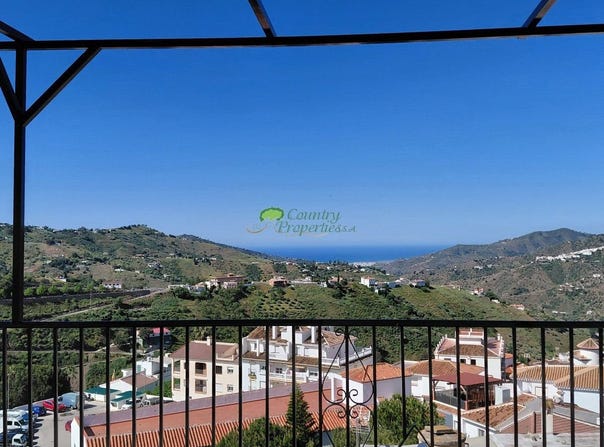 Cómpeta, Andalusia 29754