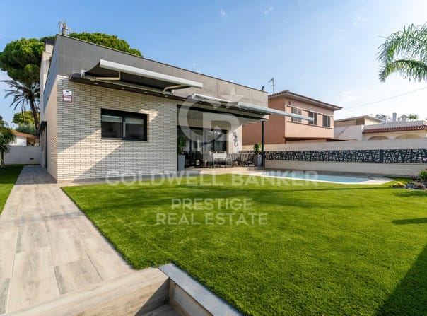 Cambrils, Catalonia 43850