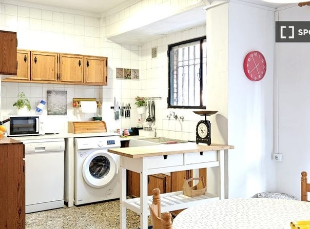 valencia, Valencian Community 46009