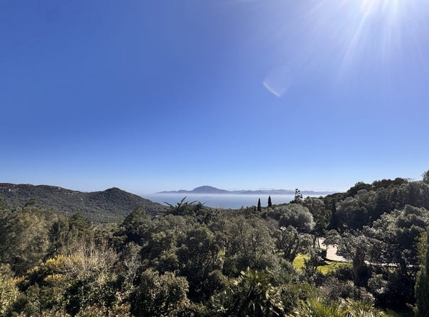 Tarifa, Andalusia 11380