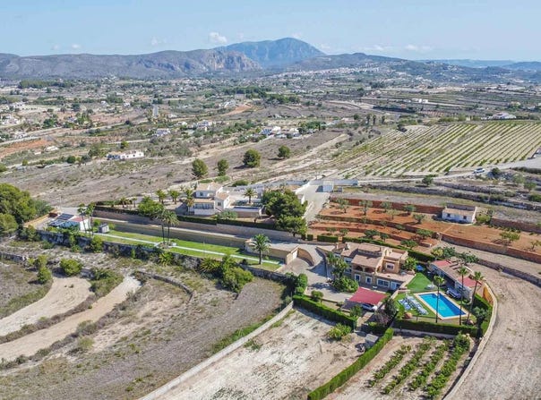Benissa, Valencian Community 03720