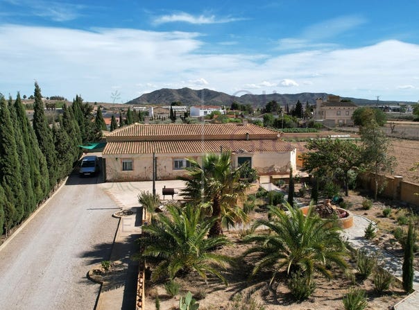 Caudete, Castile-La Mancha 02660