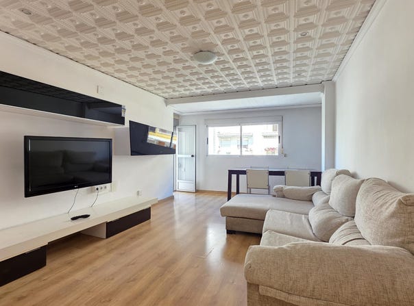 Gandia, Valencian Community 46702