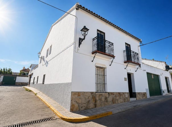 El Pedroso, Andalusia 41360
