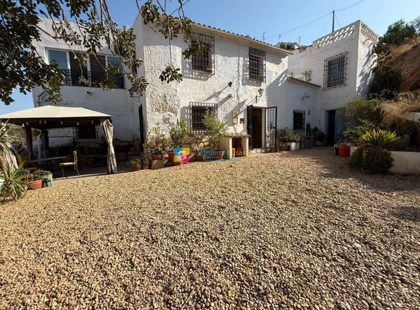 Albox, Andalusia 04692