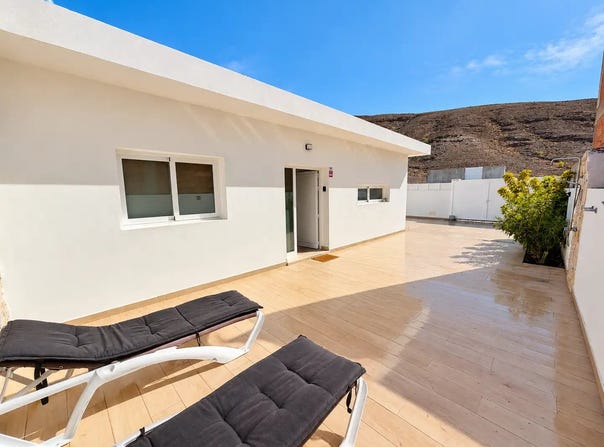 Tuineje, Canary Islands 35620