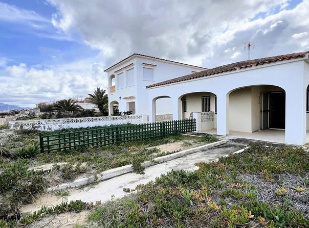 Dénia, Valencian Community 03700