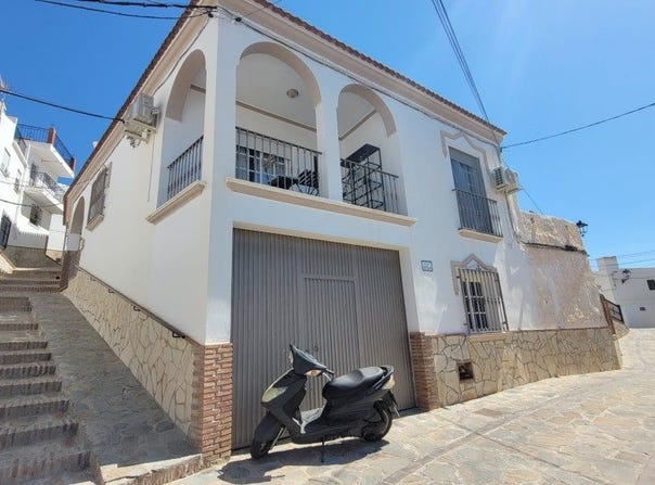Sayalonga, Andalusia 29752