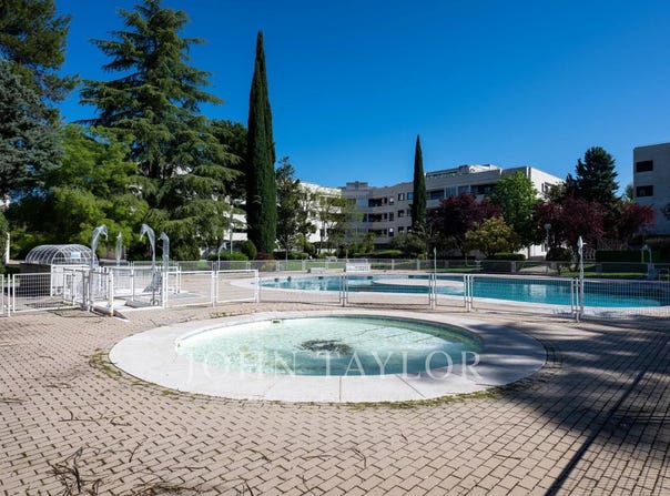 Pozuelo de Alarcón, Community of Madrid 28223