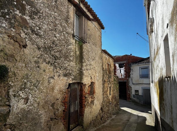 Valdefuentes, Extremadura