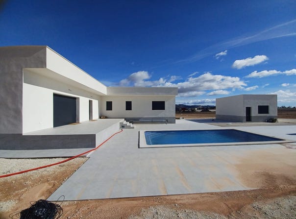 Pinoso, Valencian Community 03650