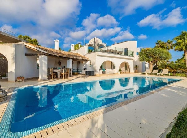 Calvià, Balearic Islands 07184