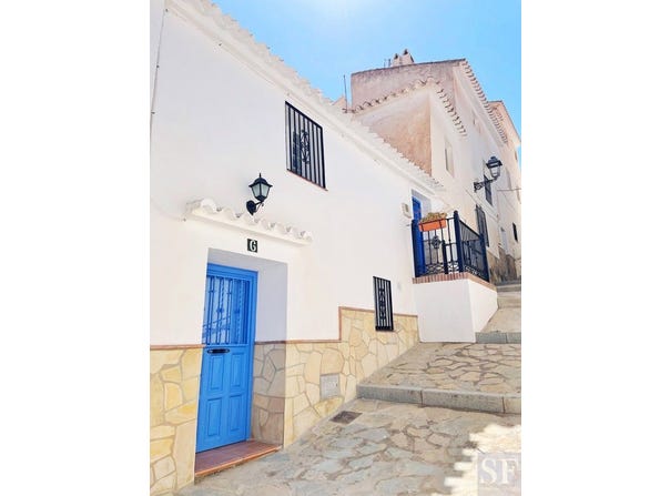 Sedella, Andalusia 29715