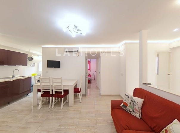 Valencia, Valencian Community 46019