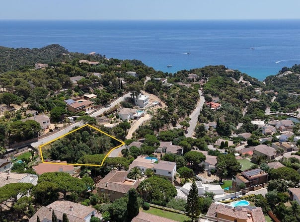 Tossa de Mar, Catalonia 17320
