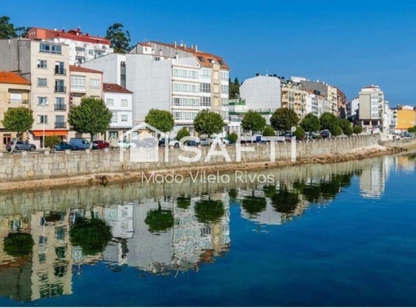 Grove, Galicia 36980