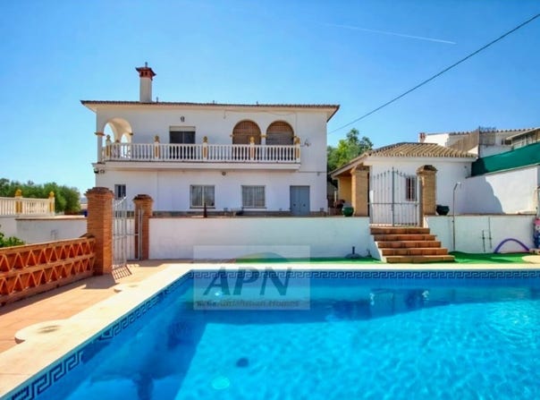 Alora, Andalusia 29500