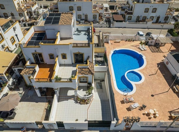 Los Naranjos, Valencian Community 03710