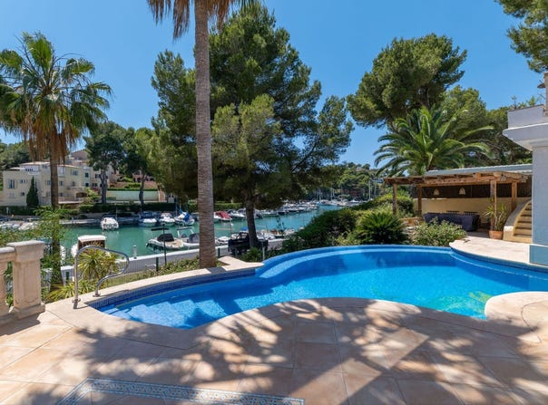 Calvià, Balearic Islands 07184