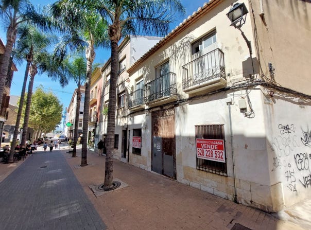 Dénia, Valencian Community 03700