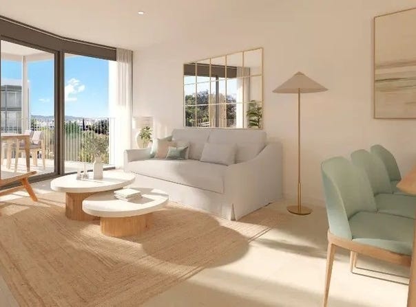 Calvià, The Balearic Islands 07184