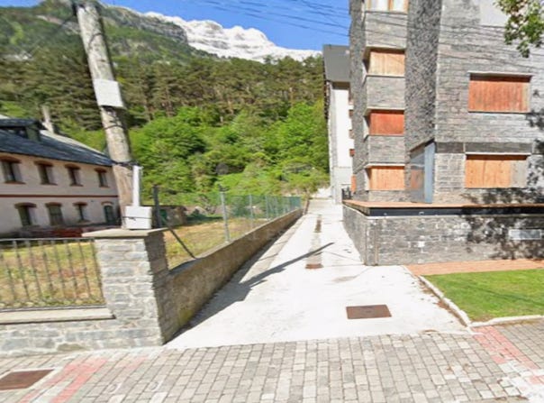 Avenida Avenida de Fernando el Católico 35 B, Canfranc, Aragon 22880