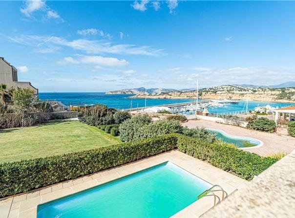 Calvià, Balearic Islands 07184