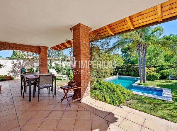 Cambrils, Catalonia 43850