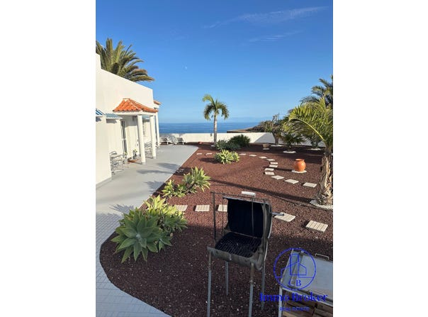 Candelaria, Canary Islands 38509