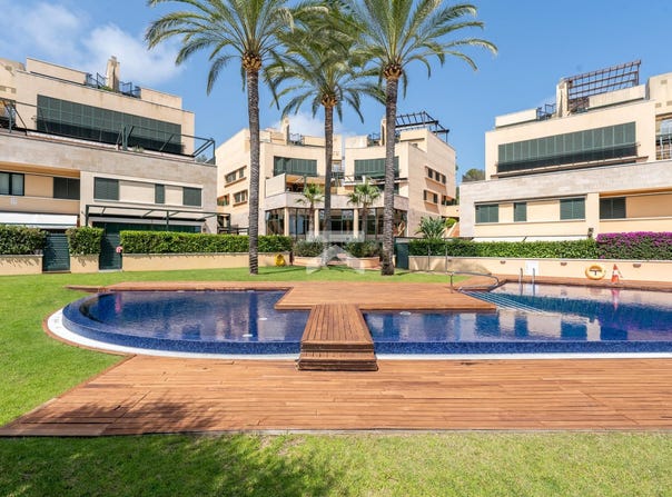Torredembarra, Catalonia 43830