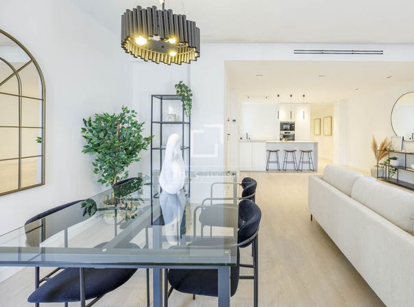 Valencia, Valencian Community 46001