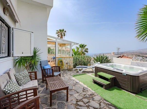 Adeje, Canary Islands 38670