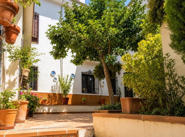 Granada, Andalusia 18001