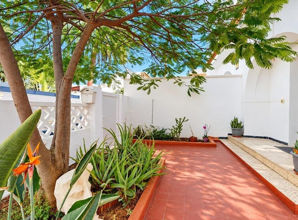 Las Palmas, Canary Islands 35011