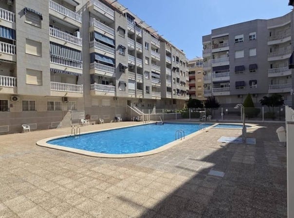 Torrevieja, Valencia 03182