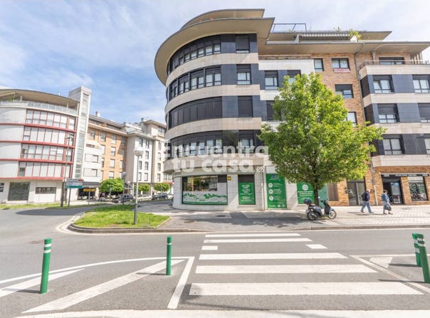 Alzukaitz, Irun, Basque Country 20304