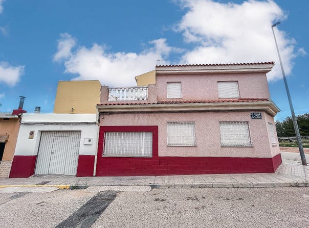 Pinoso, Valencian Community 03650