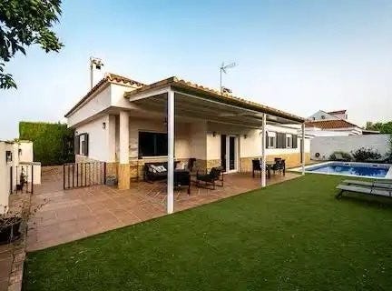 Espartinas, Andalusia 41807
