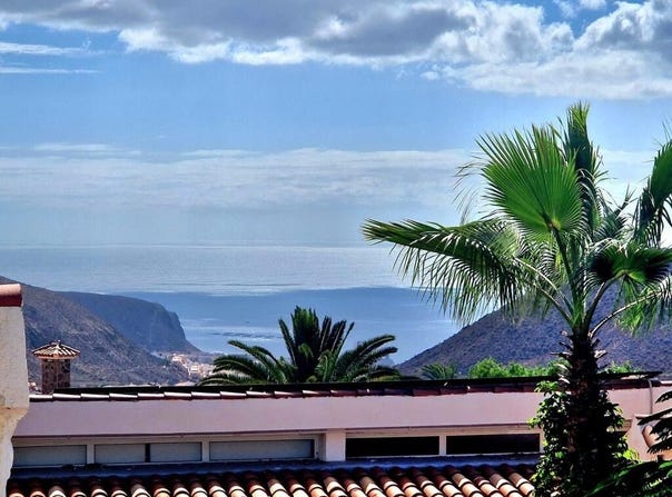 Arona, Canary Islands 38652