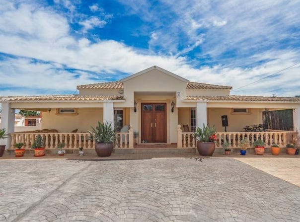 Heredades, Valencian Community 03179