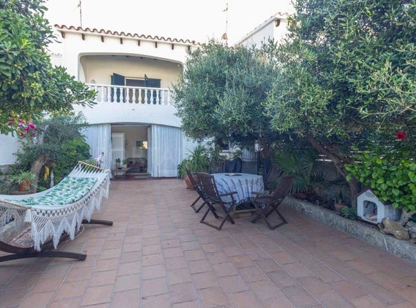 Es Mercadal, Balearic Islands 07740
