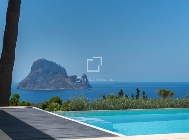 Cala Carbo, Balearic Islands 07830