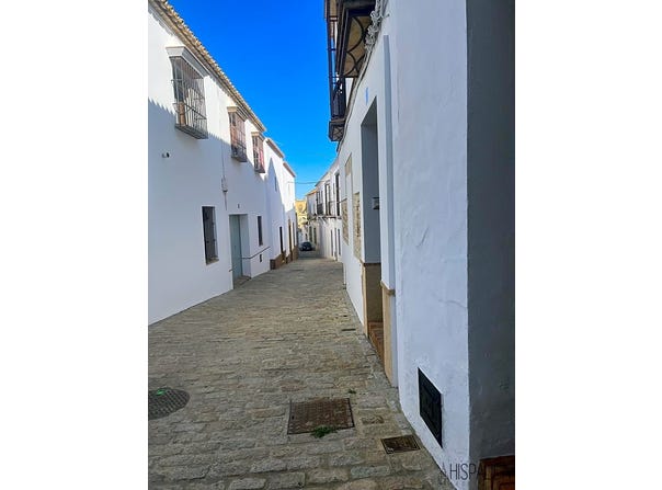 Carmona, Andalusia 41410