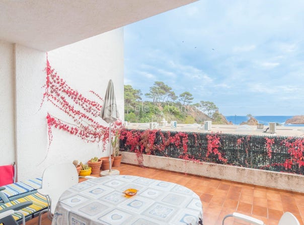 Tossa de Mar, Catalonia 17320