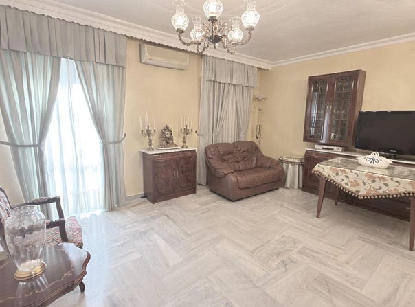 Moguer, Andalusia 21800