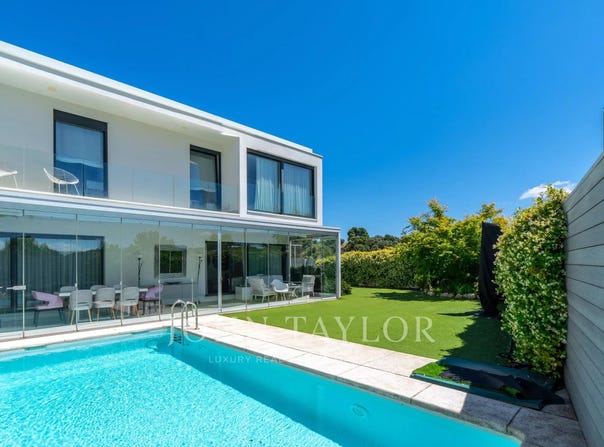 Boadilla del Monte, Community of Madrid 28669
